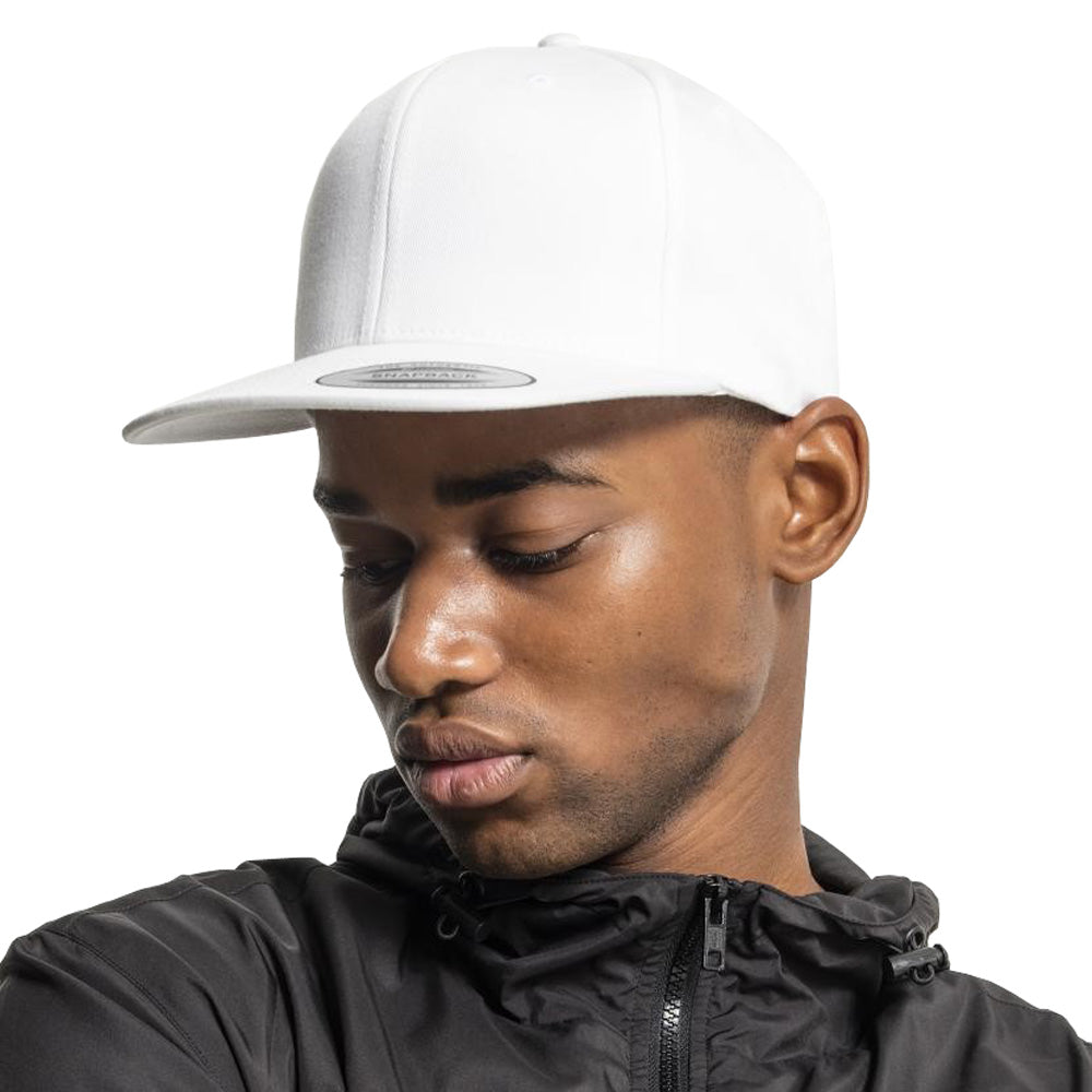 Yupoong - Organic Cotton Snapback - White - capstore.dk
